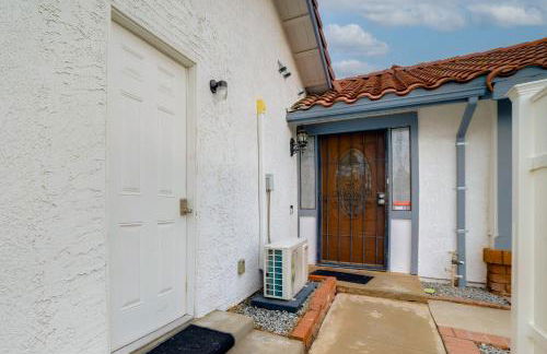 Nurse-Ready Rental 10 Mi to Dtwn Riverside! - Foto 21