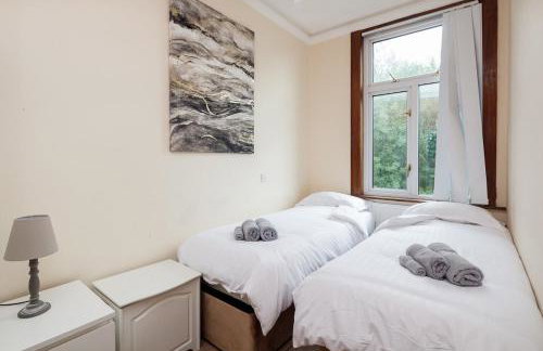 Beautiful 'Mayfield' Villa with private pool! - Foto 45