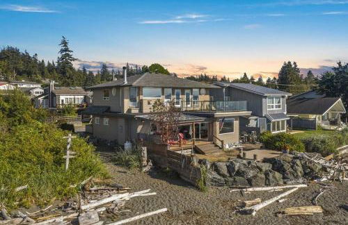 New Beautiful Waterfront at Sandy Point - Photo 10