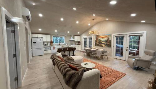 Deluxe vc home 3 bd/2bath, whealchair accessible - Photo 2