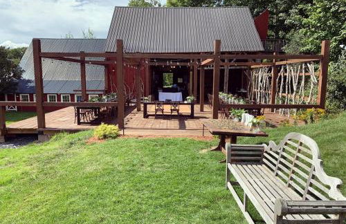 Luxurious Reading Farms Estate sleeps 46 - Photo 15