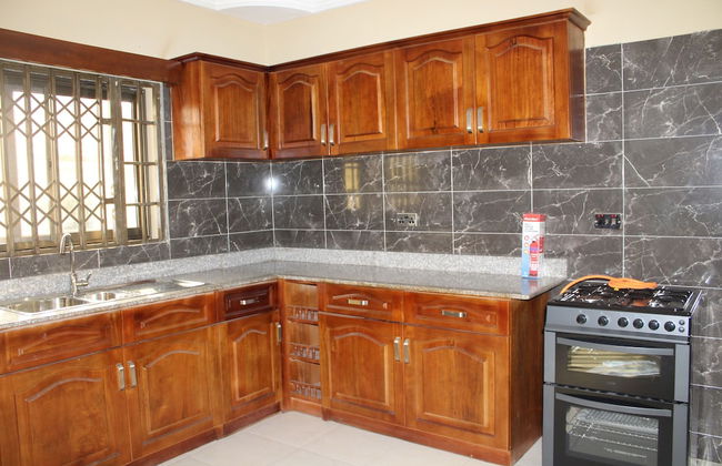 Evergreen Apartments - Photo 14