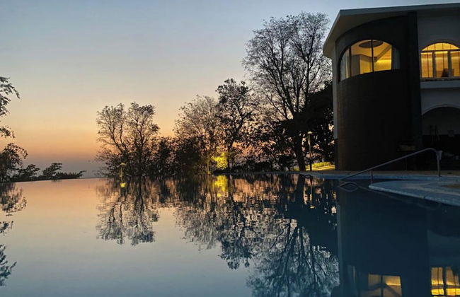 An Extravagant Pushp Villa Overlooking the Ganges - Foto 18