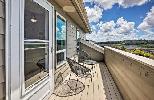 Chic Coos Bay Home with Pacific Ocean Views! - Foto 21