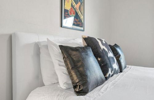 Patio Retreat Festival Season Getaway - Foto 37