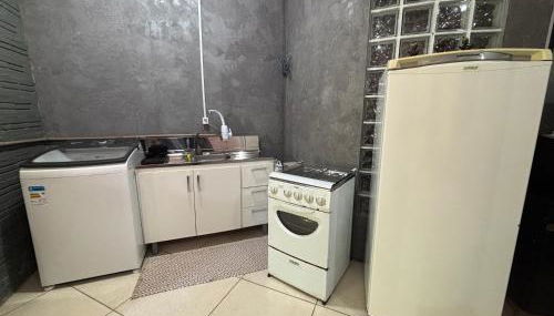 Kitnet simples com cara de casa, aconchegante, tranquilo e iluminado - Foto 4