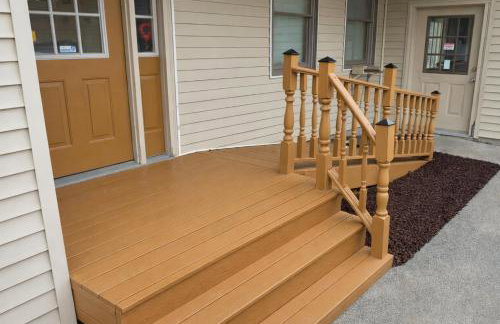 5BR Accessible Valley & Lake View Home Near Cornell - Sleeps 10 - Foto 32
