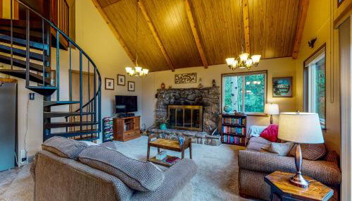 Deck and Mtn Views! Family A-Frame Cabin in Bailey - Foto 5