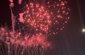 Beach House Steps away from the Boardwalk and Beach with Ocean Views in Seaside Heights! - Foto 52