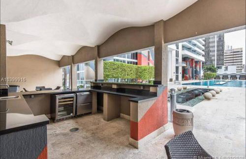 Luxury Building with Ocean Views in Downtown - Foto 18