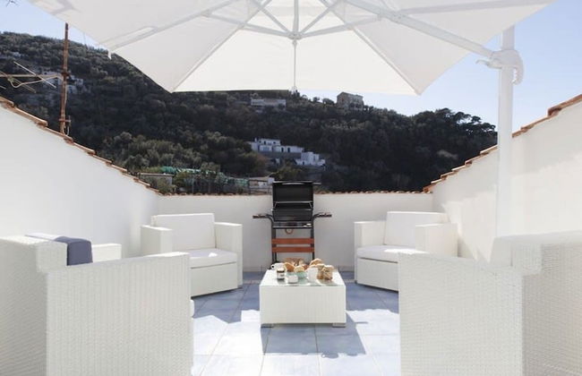 Tetto Bianco in Massa Lubrense - Foto 1