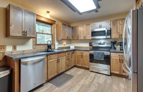 Woodruff Home with Lake Access and Pier, Near Town! - Foto 1