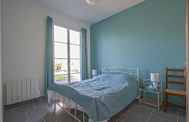 Spacious Holiday Home in Aure sur Mer With Garden - Foto 17