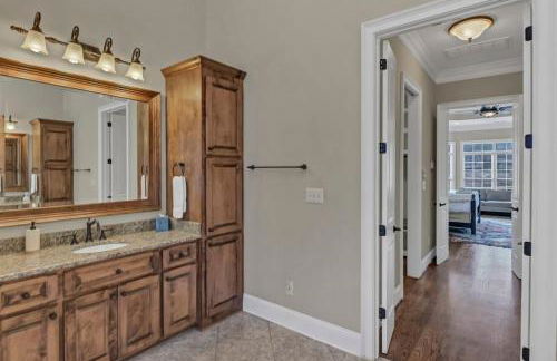 Luxury Escape by the Lake - Foto 18