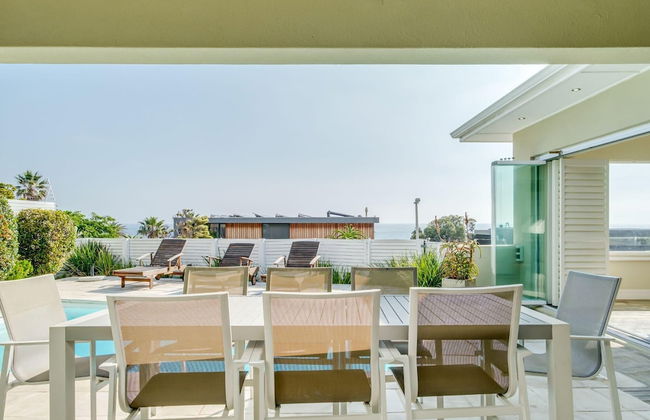 Beach-style Camps Bay Home w Pool Garden Barbados - Photo 8