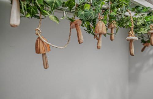 Ma-ple Haven --Wifi, Fireplace, Deck, Fire Pit, Family Friendly, Game Room, Pool Access - Foto 43