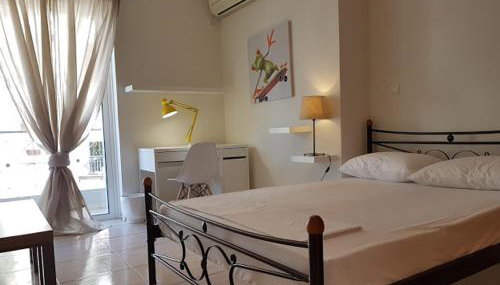 Errathens Zephyr Apartment - Athens Center, 3 BD, 1 BATH - Foto 2