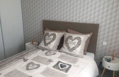 GITE AUX DEUX CERFS - Photo 23