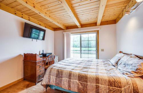 5 Mi to Jay Peak Resort Cabin with Pond Access! - Foto 15