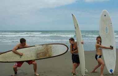 Surf Lesson at Machalilla National Park - Photo 5