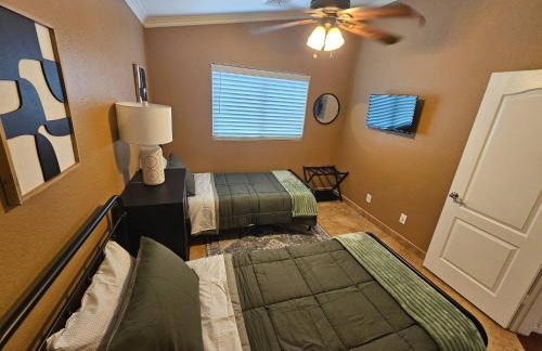 Full house w/ private heated pool and pizza oven! - Foto 24