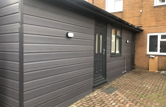 Martindale Flats with Parking - Foto 18