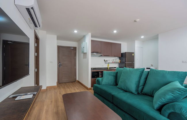 PSJ Penthouse - Photo 40