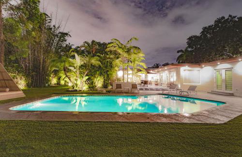 Cool Villa Northwest Miami BY THE GLAMHOMES - Foto 21