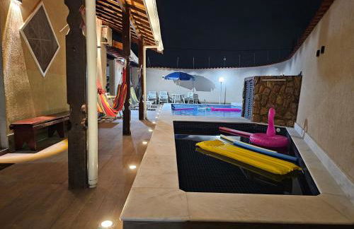 Casa Lindíssima e Espaçosa com 2 Piscinas - Adulto e Infantil, Perto da Praia, Opção da Piscina Adulto Aquecida Cobrado à Parte, 4 Quartos Frente as Piscinas, Área Gourmet Completa com Churrasqueira, Forno e Fogão a Lenha, Mesa de Bilhar, Lareira na Sala - Photo 43