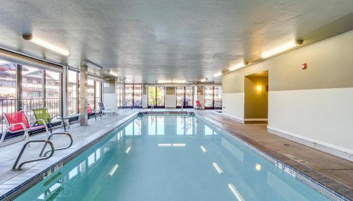 Walk to the Lake Chelan Condo with Mtn Views! - Foto 3