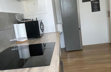 Le Repaire Urbain - 8 voyageurs - Foto 8