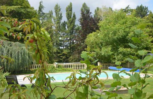 Modern Gîte In The Heart Of Château De Champagnat - Foto 4