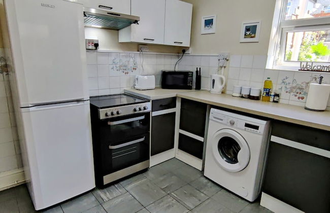 Rhubarb Terrace on the Coast - Sleeps 1-6 - Photo 20