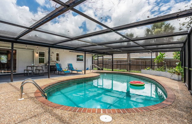 Playful Dolphins Pool Home - Foto 2