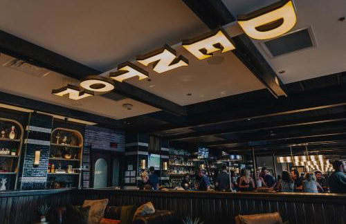 The Vanderbilt Mansion Apt 7 Near Downtown and TWU - Foto 27