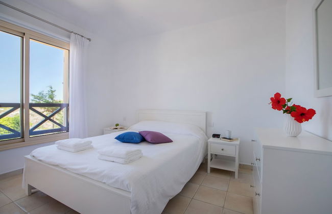 Resitour - Perneri Villas - Foto 1