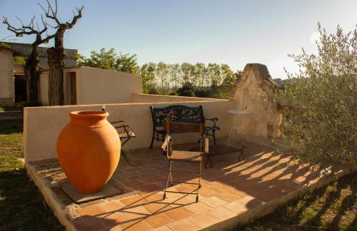 Can Rovira - Stunning Neoclassical Mansion, Just 20 min drive from Barcelona City Center, Ideal for groups and families - Foto 12