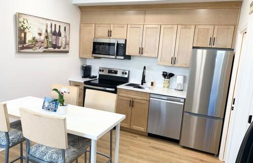 Comfy Cozy 2BD-2BA apt in Federal Hill - Photo 8