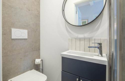 Modern 4-Bedroom Detached Home in Central Cambridge with Parking - Foto 18