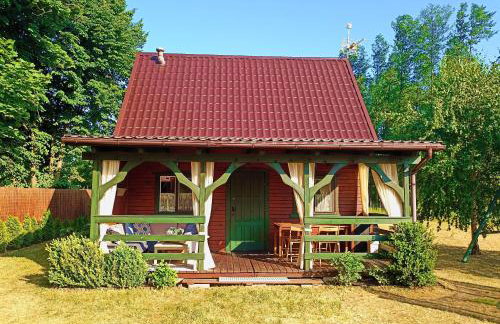 Uroczy drewniany domek w Charzykowach - Foto 1