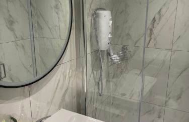 Hot tub hideaway - Foto 10