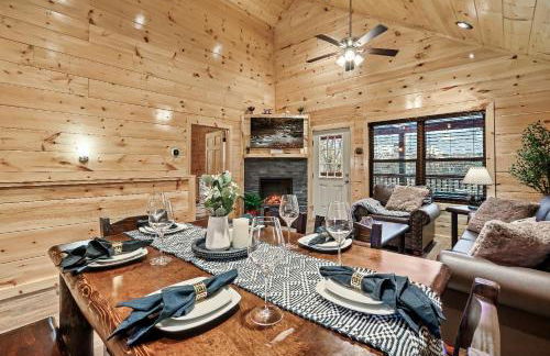 Mountains r Calling, Cozy Hideaway, King Beds, Hot-Tub, Arcade, EV Ready - Foto 9