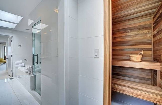 Sunset Villa by Rove Beachfront w Deck Pool - Foto 47