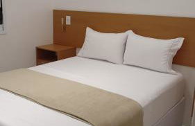 Apto novo e equipado próximo ao Estádio e Metrô Morumbi - Foto 1