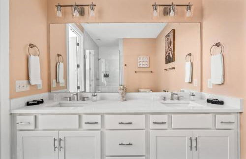 Bloom Haus DT 2miles - 8 Q beds - Rooftop - OMG - Foto 48