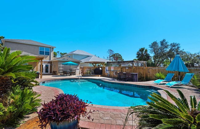 Tickled Turtle Beach House - Foto 28