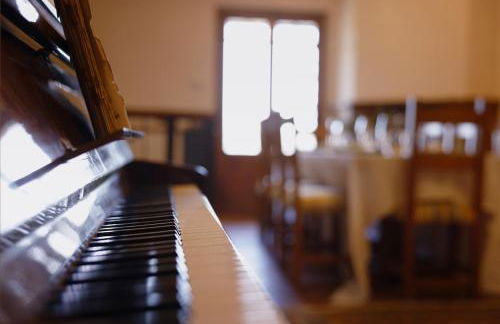 Villa panoramica con Jacuzzi privata tra Firenze & Lucca ,3 camere, 4 bagni - Foto 9