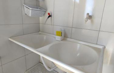 Apartamento para 6 pessoas custo benefício a 7 km da praia - Foto 61