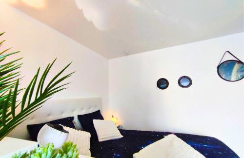 Space House & Surprise - Disneyland & Paris - Foto 7