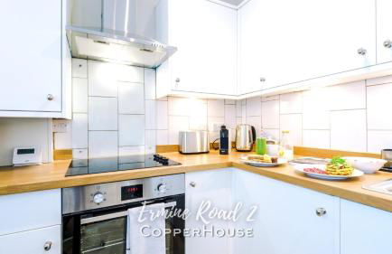 Designer apartments for City Breaks in Chester - Photo 12